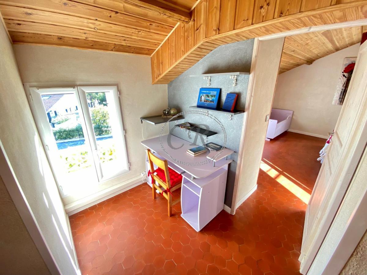 Appartement Duplex - 100M De La Plage De St Clair Le Lavandou Exterior foto